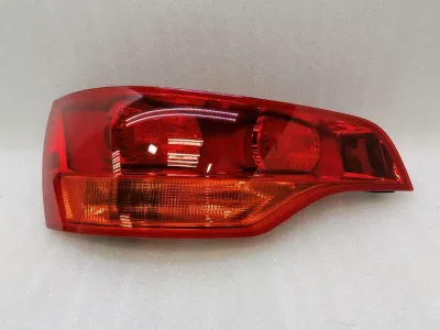 Audi Q7 4L Lewa tylna lampa 4L0945093D Lewa tylna lampa