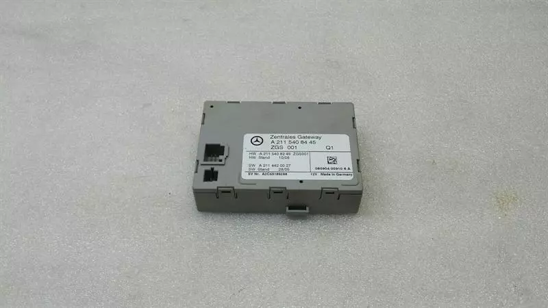 Mercedes-Benz CLS (C219) Mercedes CLS W219 Getaway Module A2115408445 Central Gateway Control Unit Body type: Saloon
Fuel: Petrol