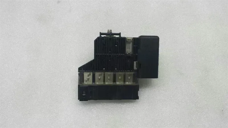 Nissan Qashqai (J12) Nissan Qashqai Relay Relay Fuse Body type: Unknown
Fuel: Unknown