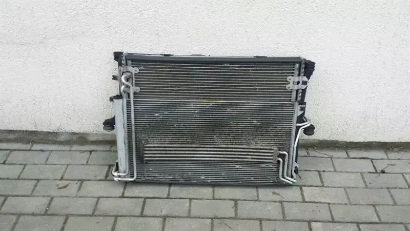 Volkswagen Touareg Radiator Pack 7L0121203G Radiator Pack 5.0 V10 TDI
