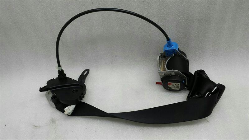 BMW 6 (E63 / E64) BMW 6 Series E64 M6 front seatbelt 72119147839 seat belt front left