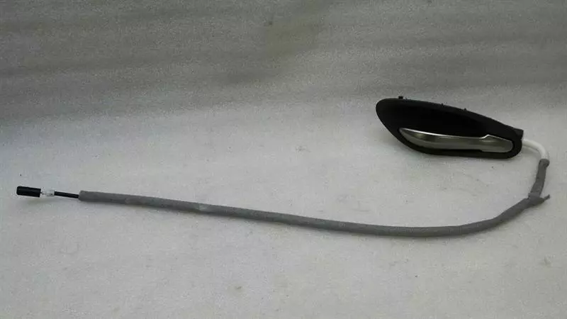 BMW 6 (E63 / E64) BMW 6 series E63 E64 right door internal handle 51718227910 door handles inner handles
