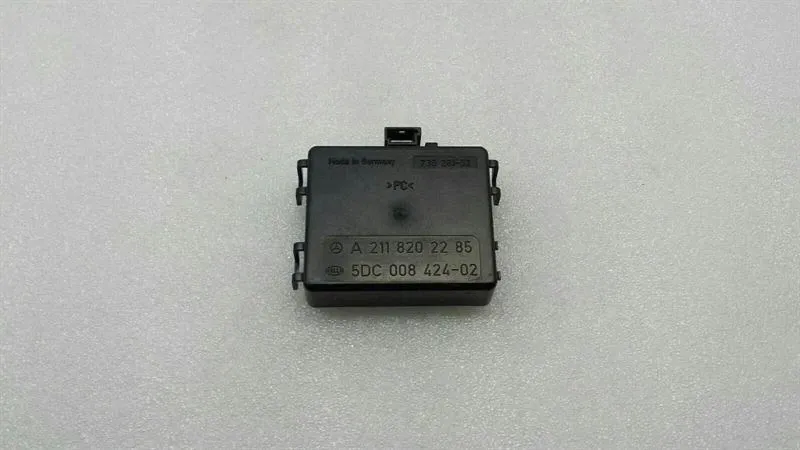 Mercedes E Class W211 Rain Light Sensor A2118202285 Rain Light Sensor