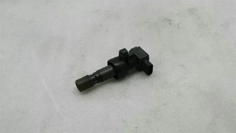 Jaguar X-Type Jaguar X-Type Ignition Coil C2S11480 Ignition Coil 2.5i Body type: Saloon
Fuel: Petrol