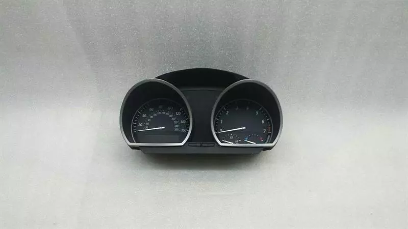 BMW Z4 (G29) BMW Z4 E85 E86 Instrument Cluster 9117284 Speedometer RHD MPH