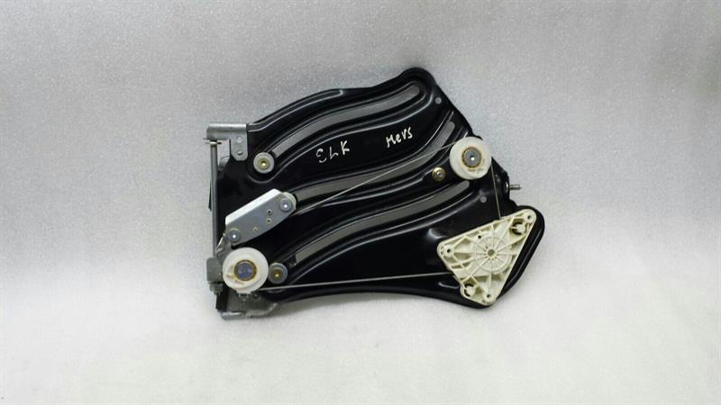 Mercedes-Benz SLK (R172) Mercedes SLK W171 rear left power window A1716700303 window regulator