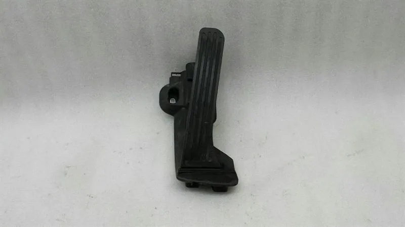 Audi A3 8P RHD gas pedal (electrical) 1K2723503T right hand drive
