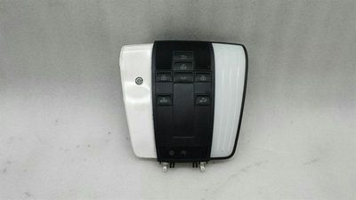 Mercedes E Class W212 Dome Light A2129067902 Salona apgaismojuma salona lampa