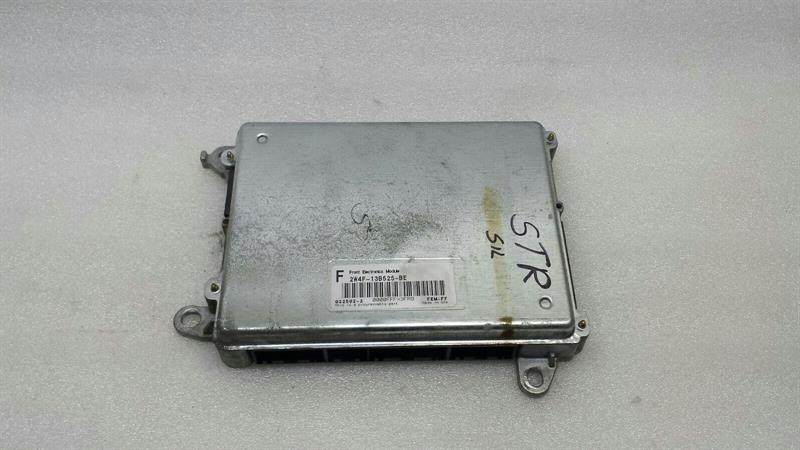 Jaguar S-Type Electronic module Jaguar S-type control unit XR826855 2W4F-13B525...