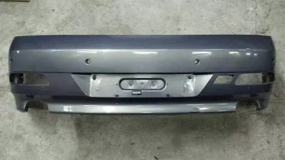 BMW 6er E63 Heckstoßstange 51127008831 Heckstoßstange PDC