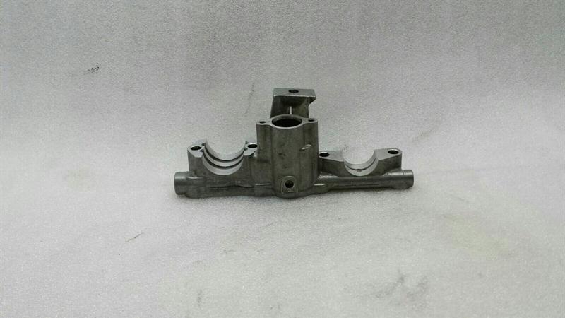 Porsche Panamera PORSCHE PANAMERA 970 CYLINDER HEAD BRACKET 9481052602 CYLINDER HEAD CARRIER 4.8