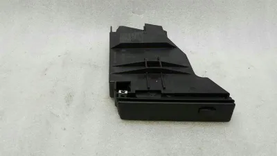 BMW 5 Series E60 RHD right cup holder 7063410 right hand drive