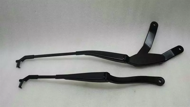 Mercedes-Benz C (W204) Wiper arm Mercedes E Class W212 RHD Wiper Arm A2128201444...