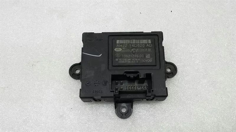 Land Rover Range Rover Sport Range Rover Sport L320 RRH Door Module AH22-14D620-AD Rear Door Control Unit Body type: SUV
Fuel: Unknown
