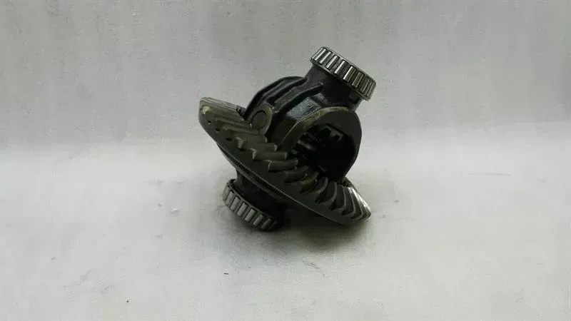 Porsche Panamera PORSCHE Panamera 970 Rear Diff 97035002106 Differential Hinten Part of Assembly