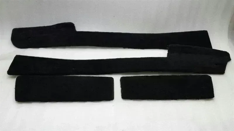 BMW 7 (E65 / E66 / E67 / E68) BMW 7 series E65 console cover 51167022799 center console panel Body type: Saloon
Fuel: Petrol