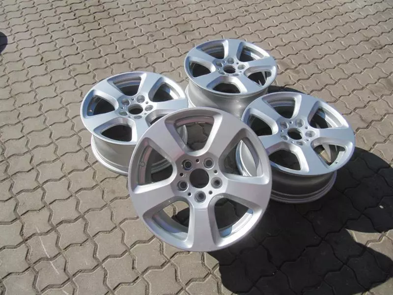 BMW 5 (E60 / E61) BMW 5 Series E60 Xdrive Alloy Wheel Set 6777760 Alloy Wheel 7.5 X 17 ET43 17 Inch