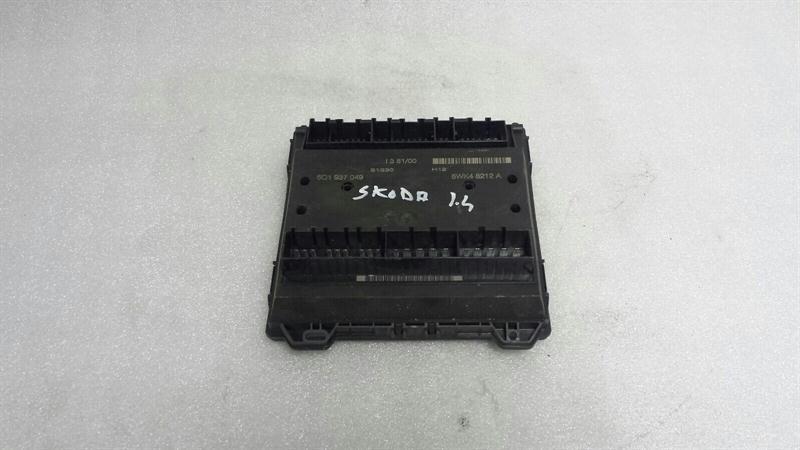 Skoda Fabia Skoda Fabia 1.4 16V 6Q1937049 on-board power supply control unit VW Seat Skoda Body type: Unknown
Fuel: Unknown