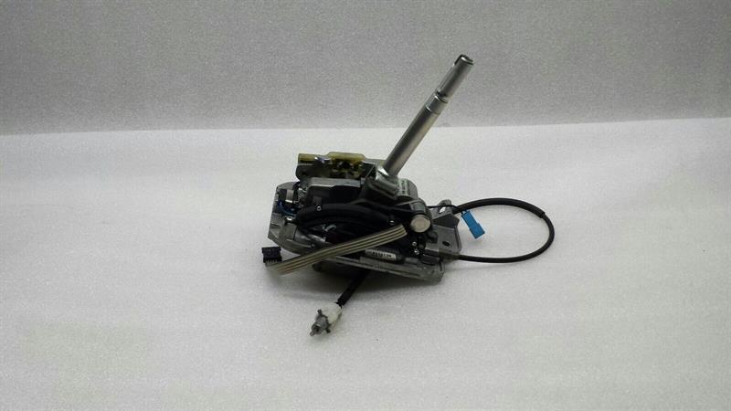 Land Rover Range Rover Range Rover Vogue L322 Gear Selector UCB500130 Shift Linkage Body type: Unknown
Fuel: Unknown