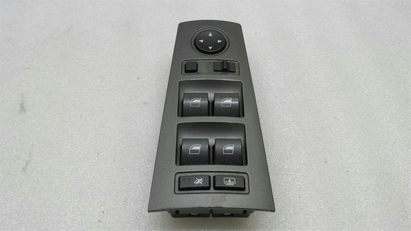 BMW 7 (E65 / E66 / E67 / E68) BMW 7 series E65 E66 main window switch 6917106 power window switch Body type: Saloon
Fuel: Petrol