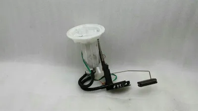 Pompa paliwa BMW serii 5 E60 M5 elektryczna 7373525