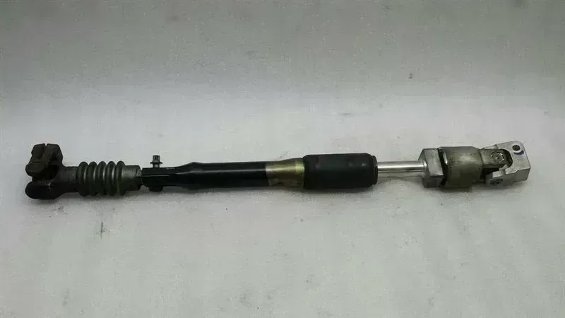 BMW 7 (E65 / E66 / E67 / E68) BMW 7 series E66 facelift RHD steering joint 32306757495 right hand drive shaft Body type: Saloon
Fuel: Diesel