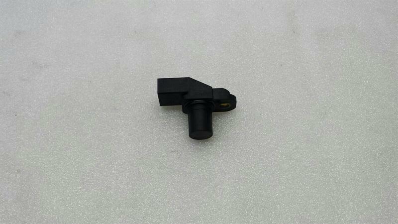 BMW 7 (E65 / E66 / E67 / E68) Sensor BMW 7 Series E66 E65 3.0d Crankshaft Position S...