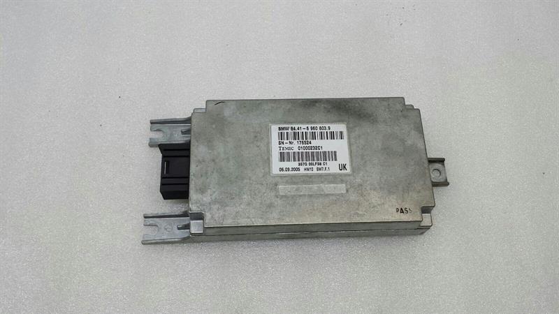 BMW 7 (E65 / E66 / E67 / E68) BMW 7er E65 E66 E67 Electronic module 84416960803 Spracheingabe Body type: Saloon
Fuel: Diesel