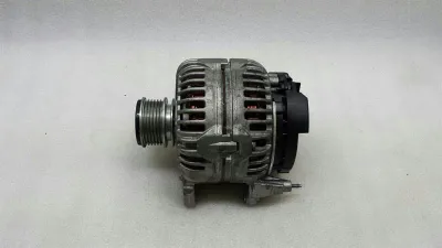 Volkswagen Golf Lichtmaschine 03L903023 Lichtmaschine CAY 2013 1.6TDI 140A