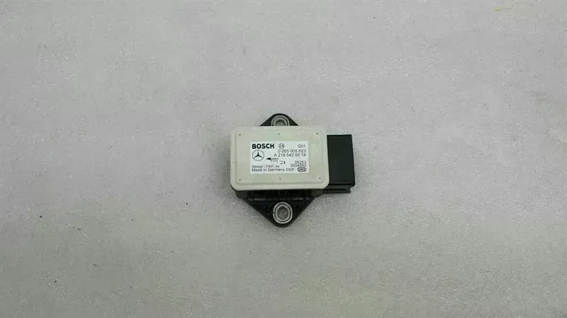 Mercedes-Benz CLS (C219) MERCEDES CLS W219 YAW RATE Sensor A2165420018 Rotation Rate Sensor Body type: Saloon
Fuel: Petrol