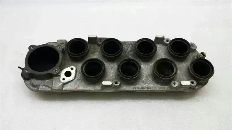 Mercedes-Benz 200 - 500 / E (W124) 1994 Mercedes G-Car Suction Bridge Inlet Bridge A1161400651 Intake Manifold