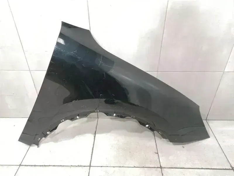 Porsche Cayenne Porsche Cayenne 9Y MK3 E3 Right Wing 9Y0821106B Front Right Fender Body type: Unknown
Fuel: Unknown