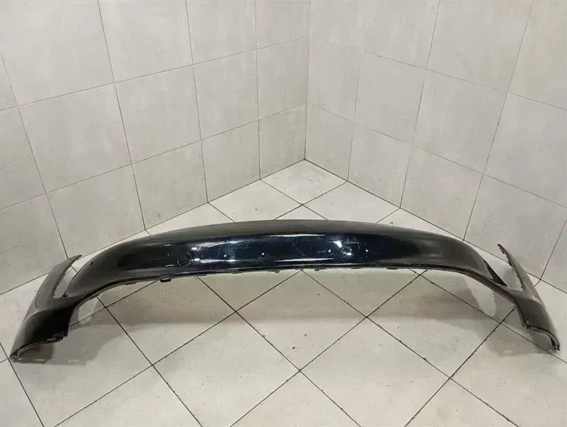 Porsche Taycan Porsche Taycan 9J Front Bumper 9J1807221D Front Bumper Body type: Unknown
Fuel: Unknown