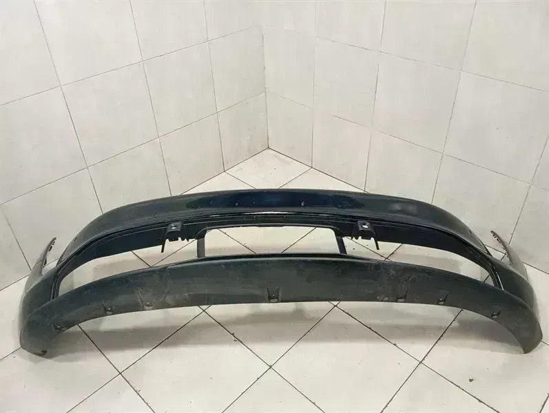 Porsche Taycan Porsche Taycan 9J Front Bumper 9J1807221D Front Bumper Body type: Unknown
Fuel: Unknown