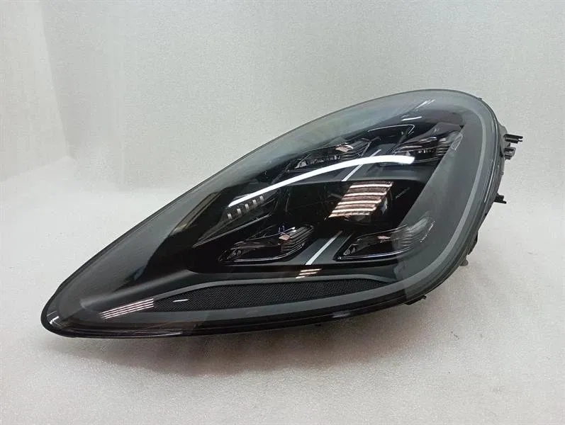 Porsche Cayenne 9Y MK3 E3 Left Head Light 9Y0941077L Headlight Left PDLS+
