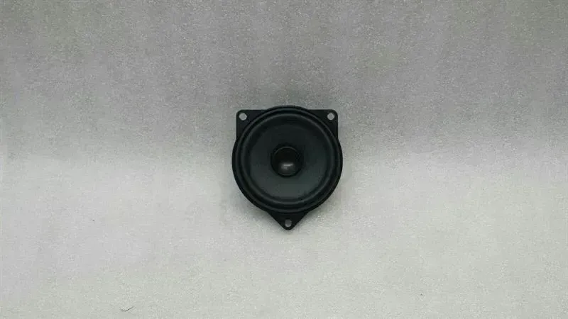 BMW 1 (E81 / E82 / E87 / E88) BMW 1 Series F21 F20 Speakers 9804157-03 Loudspeakers Body type: Hatchback
Fuel: Diesel