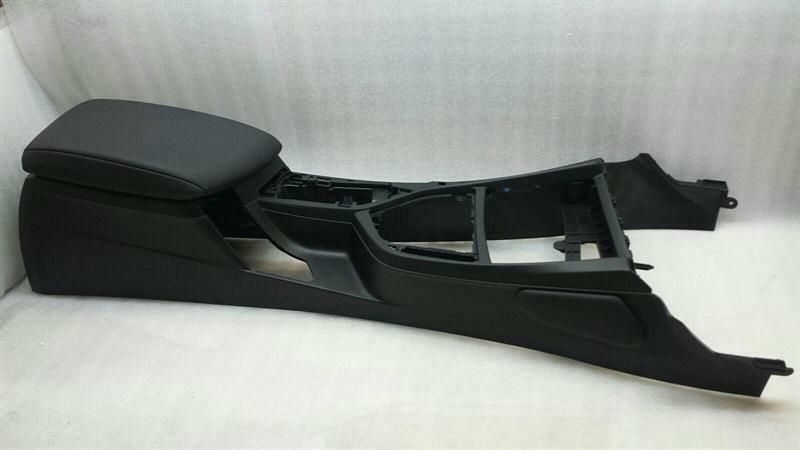 BMW 1 Series F21 F20 RHD armrest 51169230138 right handlebar