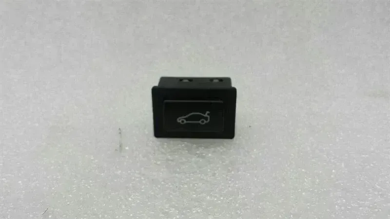 BMW 7 (F01 / F02 / F03 / F04) BMW 7 series F01 boat opener switch 6921846 tailgate switch Body type: Saloon
Fuel: Petrol