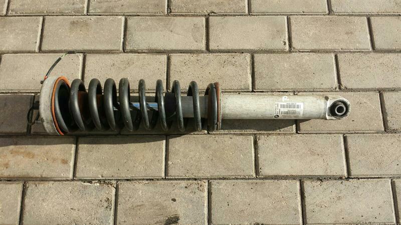 BMW 5 / i5 (G60 / G61) 2023-... BMW 5 Series E60 M5 strut rear right 2283127 right rear strut complete set