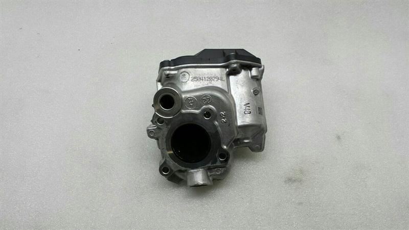Mercedes-Benz A (W169) Mercedes C Class W204 EGR Valve A6511400460 EGR Valve OM651 Body type: Coupe
Fuel: Diesel
