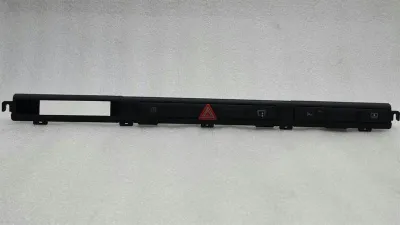 Audi A8 8E RHD slēdžu bloks 4E2927137N labās puses stūres PDC