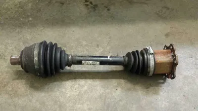 Audi A8 8E höger fram drivaxel 4E0407272Q drivaxel fram höger