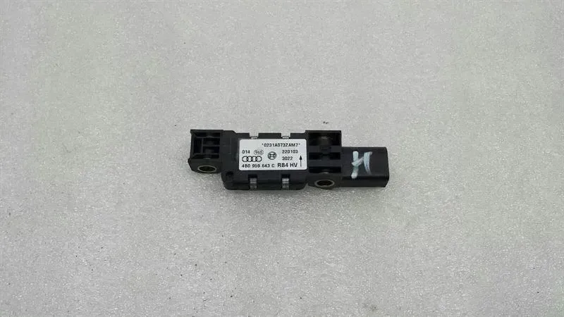 Audi A8 (D3) Audi A8 8E Crash Sensor 4B0959643C Impact Sensor