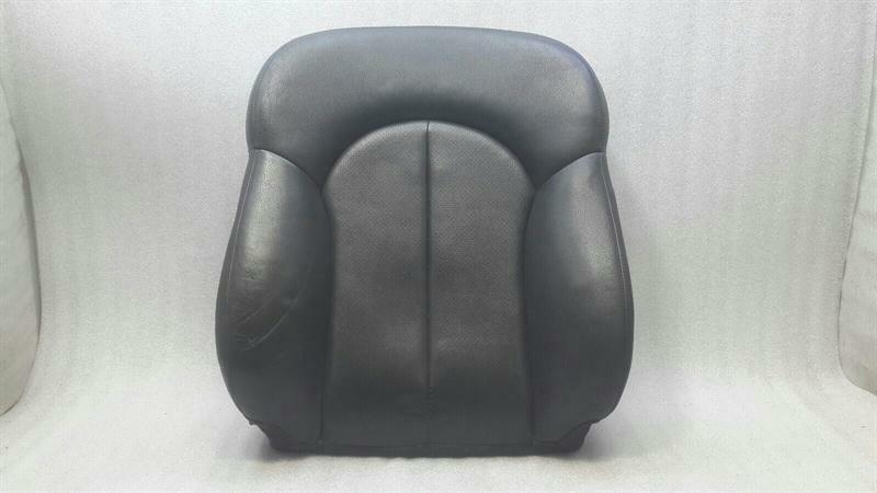 Mercedes-Benz CLK (W209) Mercedes CLK W209 front right seat backrest A2099100447 seat front right Body type: Coupe
Fuel: Diesel