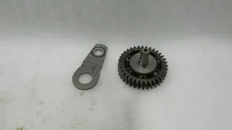 VOLKSWAGEN TOUAREG 7L GEAR 07Z109202N SPUR GEAR V10 5.0 TDI Brand/Model: VW TOUAREG
Year: 2005
Gearbox: Aut...