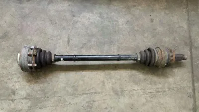 Arbre de transmission arrière droit BMW Série 1 E87 E82 E90 753346 Arbre de transmission arrière droit