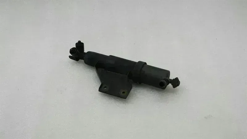 Jaguar S-Type Jaguar S-Type Right Hedlamp Washer Jet XR82210 Headlight Cleaning System RE