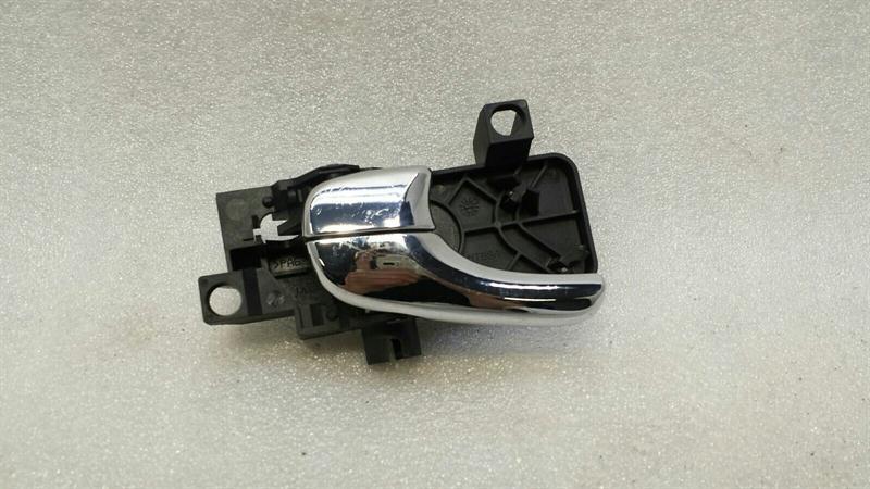 Jaguar S-Type Door Inner handle Jaguar S-type left door inner handle 2R8322601 ...