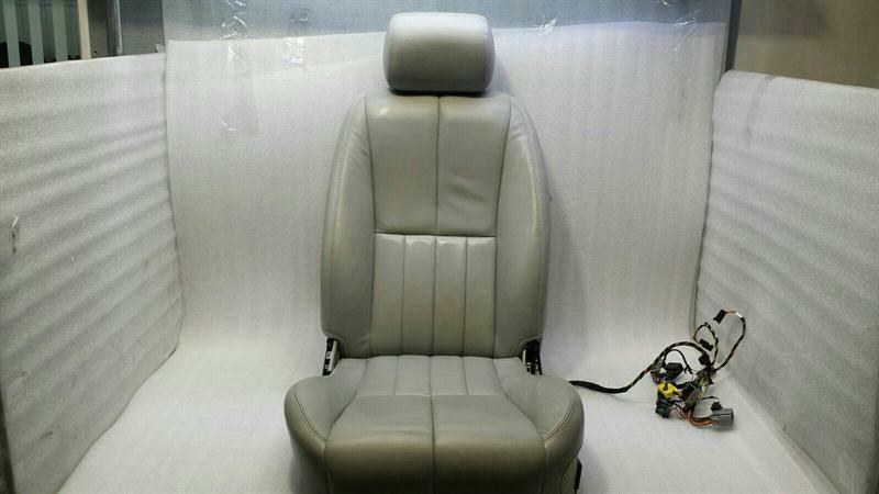 Jaguar S-Type Jaguar S-type front left seat leather XR830600 front left seat leather Body type: Saloon
Fuel: Diesel