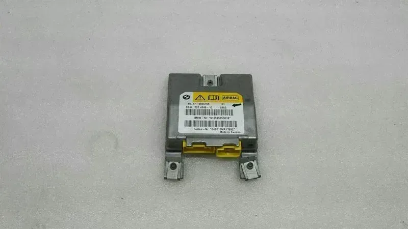 BMW 6 (E63 / E64) BMW 6 Series E63 Safety Module ECU 65776945155 Air Control Unit SRS Body type: Coupe
Fuel: Petrol